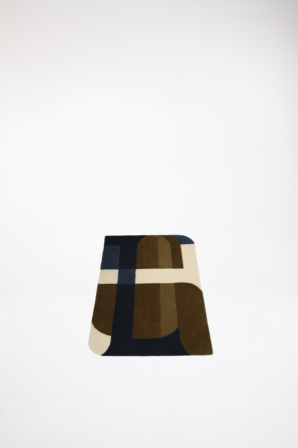 Small Calice Natural Rug 80x120 | Mapoésie Paris