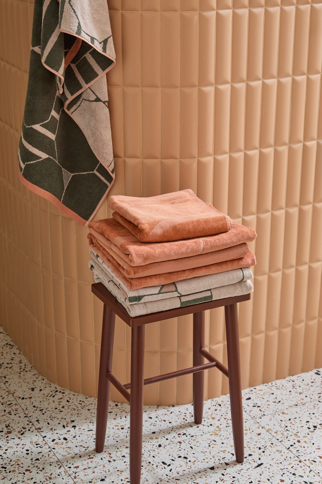 Towel Rhytm Brown