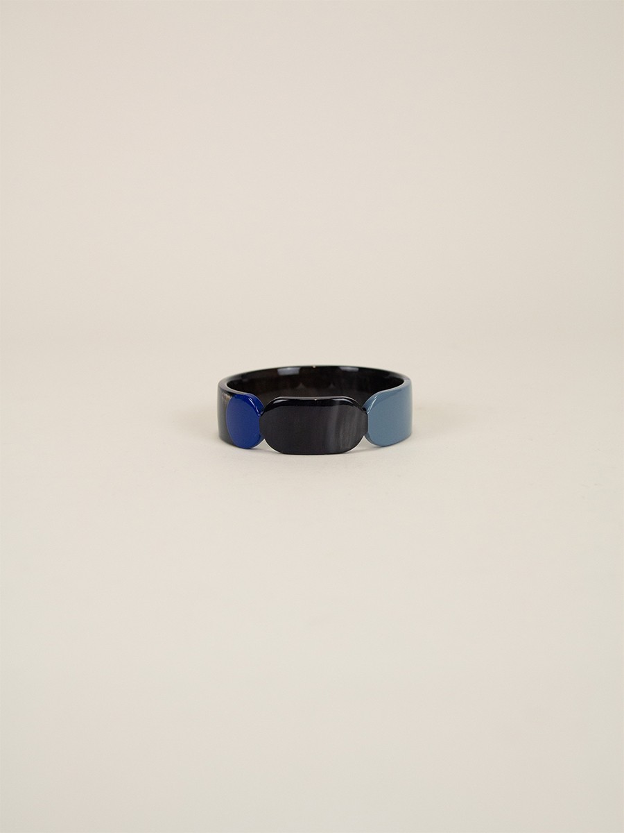 Bracelet 20 Totem en corne noire et  laque Bleu taille S