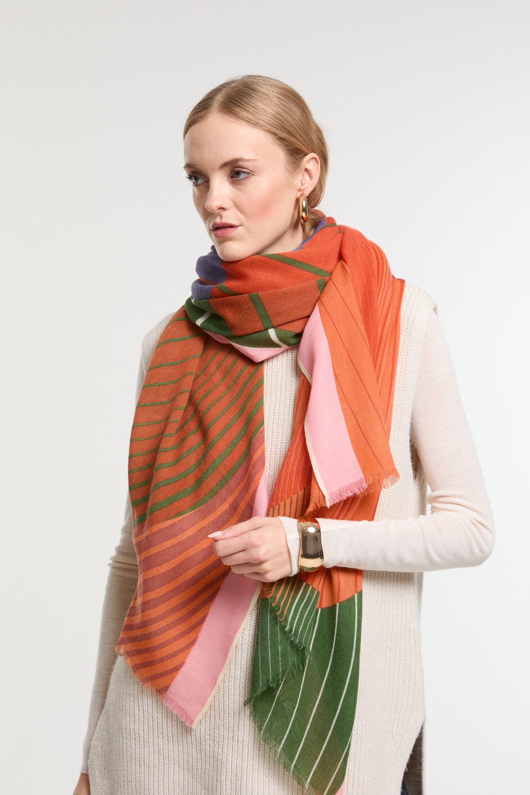 Foulard Astre Orange Design Céleste | Mapoésie Paris