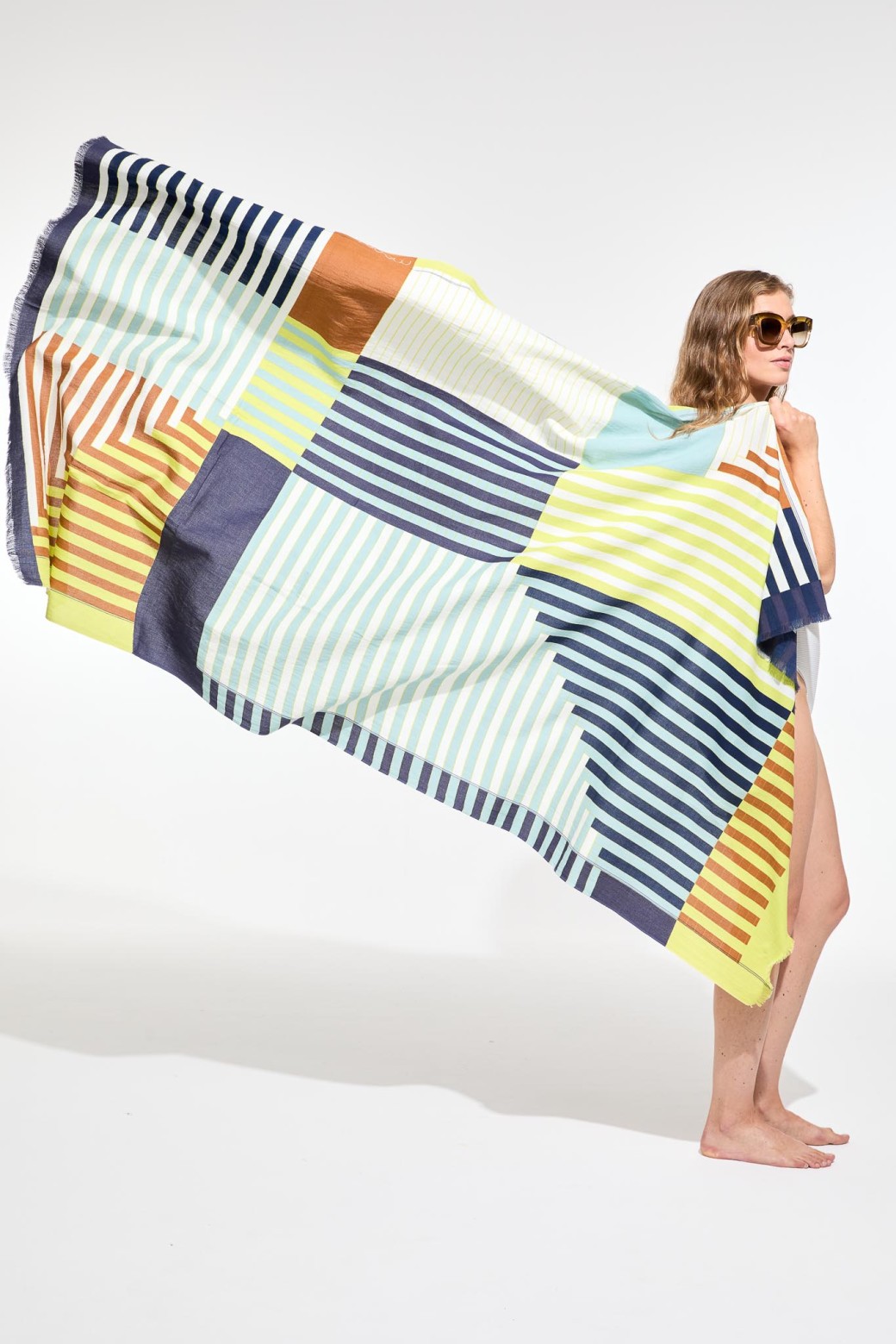 Fouta en coton graphique Riviera jaune/Mapoésie
