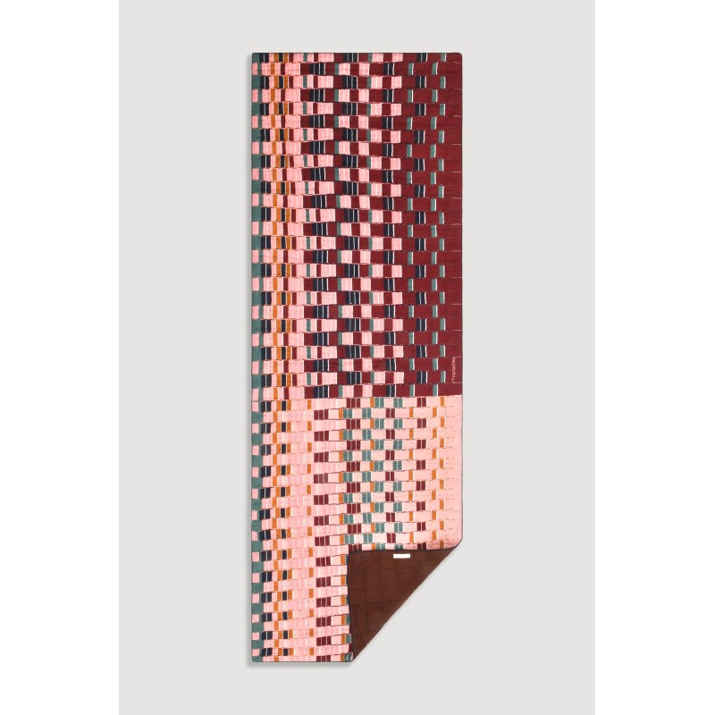 Coral Dedale Quilt