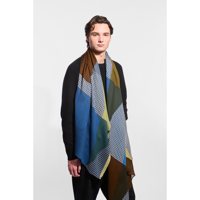Surface Jet Scarf