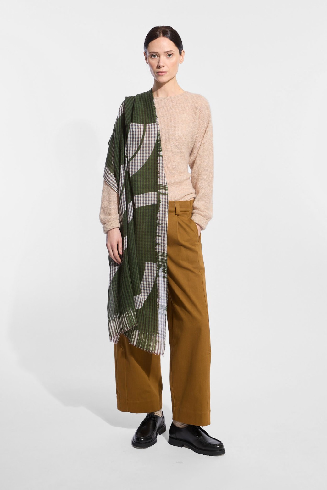 Wave Grey Scarf