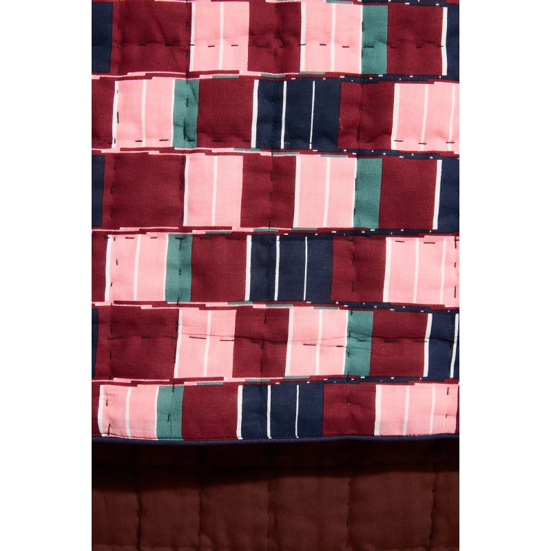 Coral Dedale Quilt